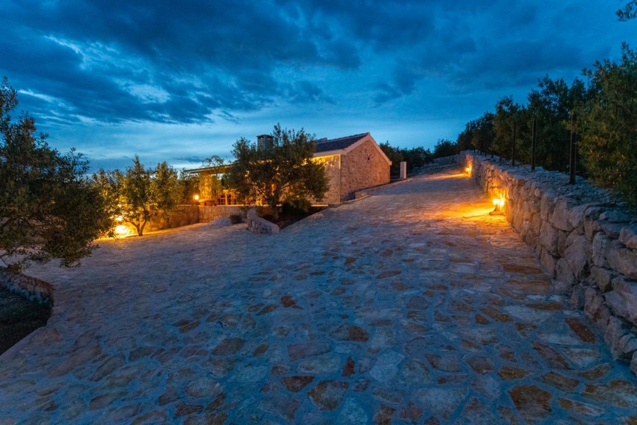 Holiday Home Svemir Драге Экстерьер фото