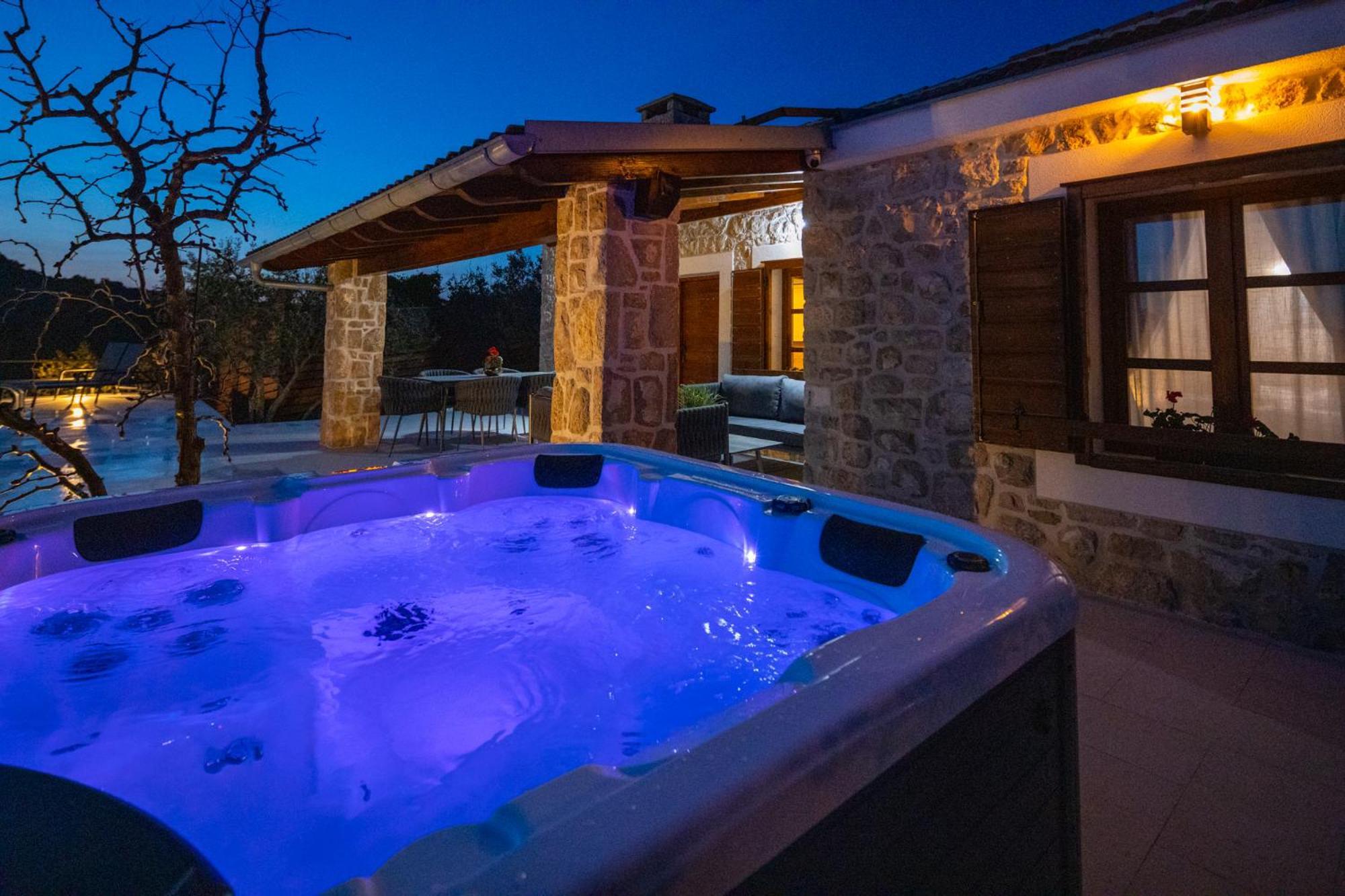 Holiday Home Svemir Драге Экстерьер фото