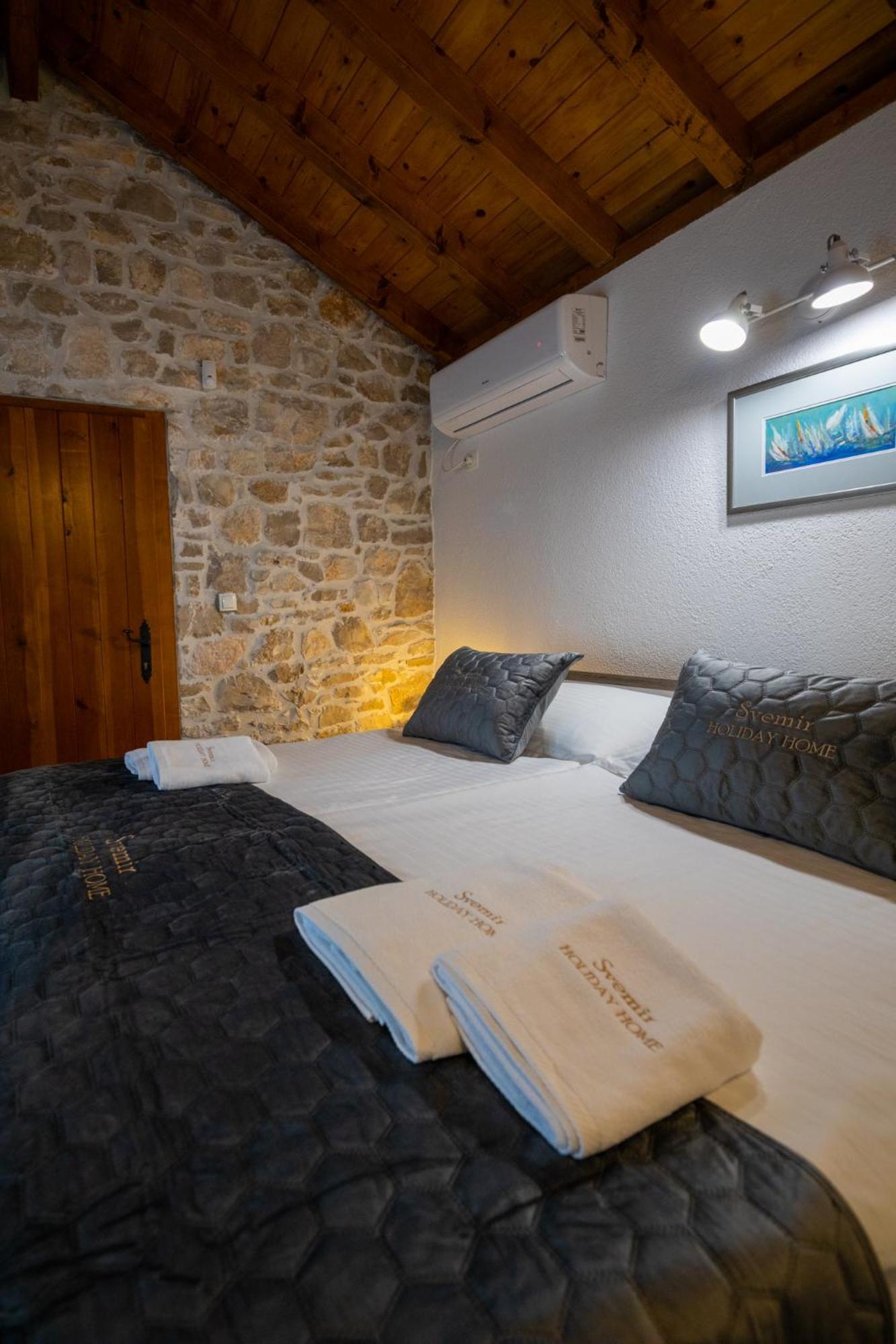 Holiday Home Svemir Драге Экстерьер фото
